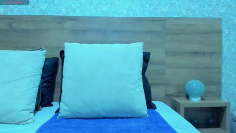 Snapshot of nicolaskan chatting on September 17, 12:18 pm Nicolas online show from September 17, 12:18 pm