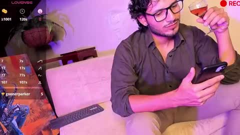 nicolasrodrii online show from December 23, 1:51 am