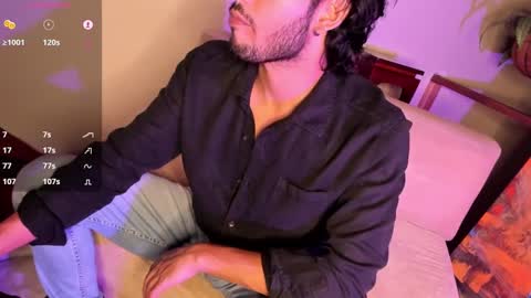 nicolasrodrii online show from January 9, 1:39 am