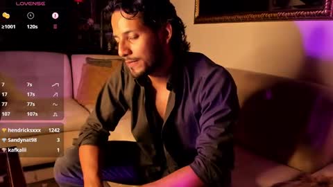 nicolasrodrii online show from January 21, 2:11 am