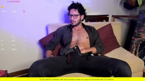 nicolasrodrii online show from February 9, 12:17 am