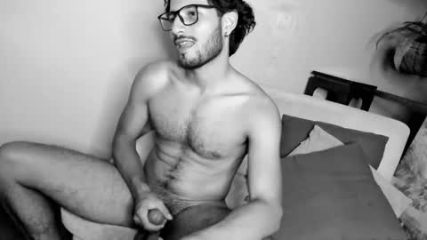 nicolasrodrii online show from February 22, 12:49 am