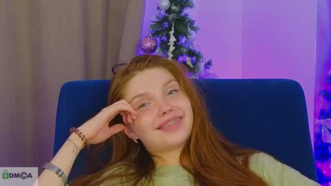 Nicole online show from December 15, 3:02 am