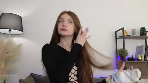 Nicole online show from September 27, 7:08 pm