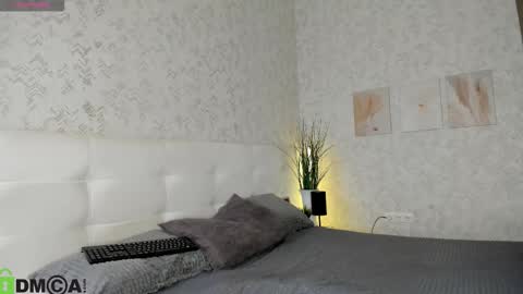 GMT7TueWedThSu 0300am-0900am. Sa 1000am-0400pm online show from October 2, 8:05 pm