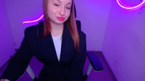 Nicole online show from September 17, 7:48 pm