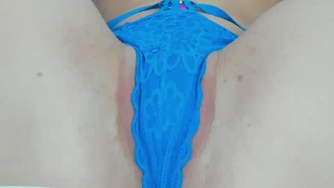 Snapshot of nicoleirisxxx chatting on January 18, 9:24 am nicoleirisxxx online show from January 18, 9:24 am