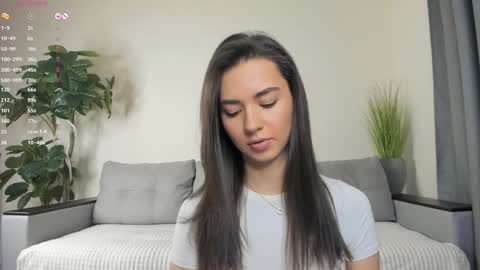 Dua Lipa online show from January 10, 1:09 pm