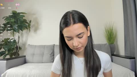 Dua Lipa online show from January 12, 1:05 pm