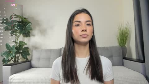 Dua Lipa online show from January 24, 1:14 pm
