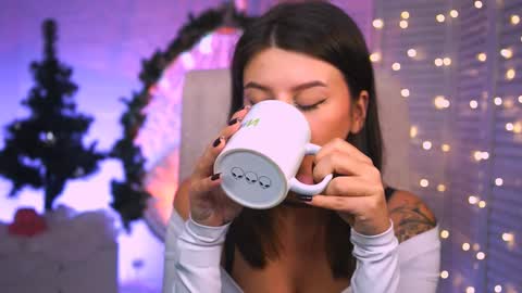 Snapshot of nicolemoonn chatting on December 10, 12:49 pm online November 28 from 16 to 20 November 29 from 12 to 20 December 3 and 5 from 12 to 20 December 7 and 8 from 04 to 08 GMT online show from December 10, 12:49 pm