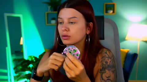 Snapshot of nicolemoonn chatting on October 18, 9:21 am online November 28 from 16 to 20 November 29 from 12 to 20 December 3 and 5 from 12 to 20 December 7 and 8 from 04 to 08 GMT online show from October 18, 9:21 am