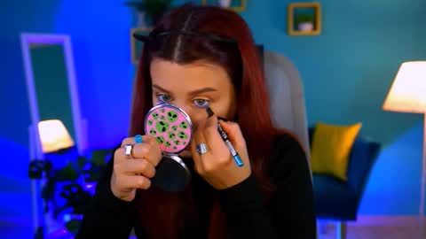 Snapshot of nicolemoonn chatting on October 28, 12:52 pm online November 28 from 16 to 20 November 29 from 12 to 20 December 3 and 5 from 12 to 20 December 7 and 8 from 04 to 08 GMT online show from October 28, 12:52 pm