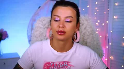 Snapshot of nicolemoonn chatting on November 7, 1:55 pm online November 28 from 16 to 20 November 29 from 12 to 20 December 3 and 5 from 12 to 20 December 7 and 8 from 04 to 08 GMT online show from November 7, 1:55 pm