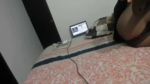 Snapshot of nicolett_aa chatting on February 19, 2:55 pm Nicolett online show from February 19, 2:55 pm