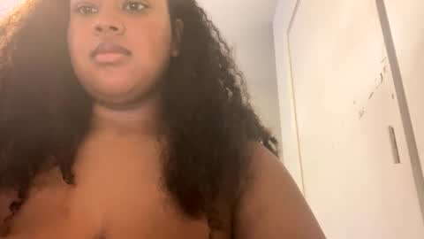 nicolette356 online show from October 1, 3:18 pm