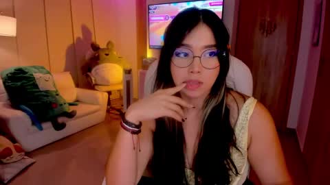 Snapshot of nicollemeyer chatting on January 16, 9:16 am Nicolle Go to Visit online show from January 16, 9:16 am