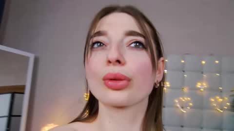 Snapshot of nicolros chatting on February 12, 3:49 pm NicolRos online show from February 12, 3:49 pm