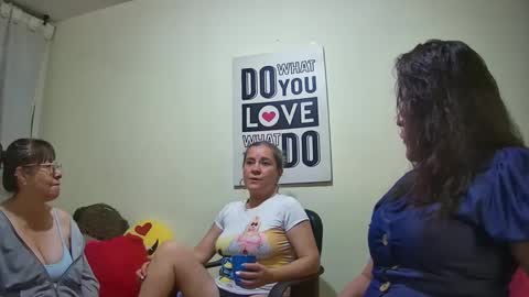 Snapshot of nicoltatiana_ chatting on September 23, 12:02 am nicoltatiana_ online show from September 23, 12:02 am