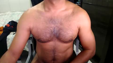 Snapshot of night_rider09711 chatting on December 11, 5:04 pm night_rider09711 online show from December 11, 5:04 pm