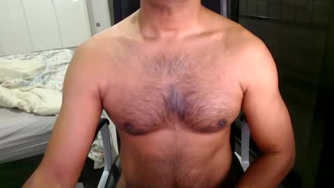 Snapshot of night_rider09711 chatting on December 20, 8:23 pm night_rider09711 online show from December 20, 8:23 pm