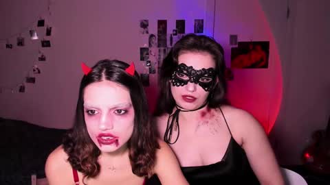 Daisy online show from October 31, 5:14 pm