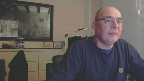 nightkeeper63 online show from January 1, 9:52 pm