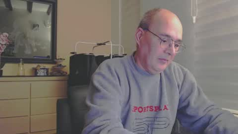 nightkeeper63 online show from January 19, 10:17 pm