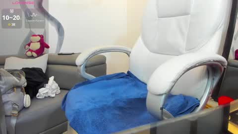 Anni online show from February 9, 4:36 am