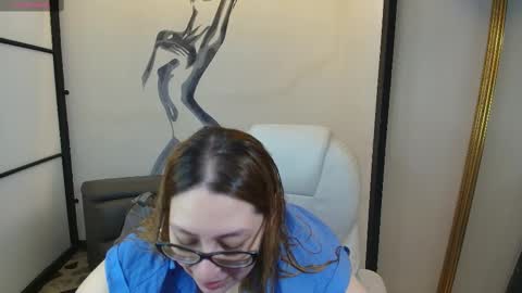 Anni online show from March 1, 4:15 am