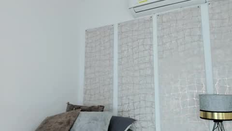 Snapshot of niicole_steele chatting on October 23, 7:12 pm Niicole online show from October 23, 7:12 pm