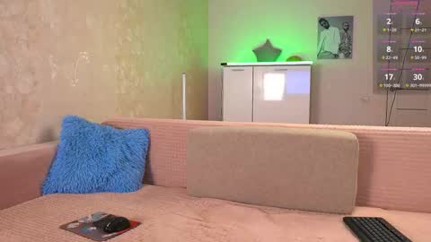 Nika and Niki online show from September 11, 5:13 pm