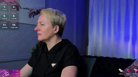 Snapshot of nika_smit chatting on September 18, 5:09 am Nika online show from September 18, 5:09 am