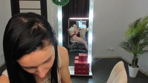 Nika online show from December 13, 8:04 pm