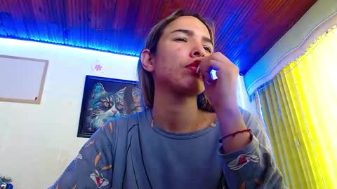 Snapshot of niki_1998 chatting on January 14, 5:23 pm Natalia online show from January 14, 5:23 pm