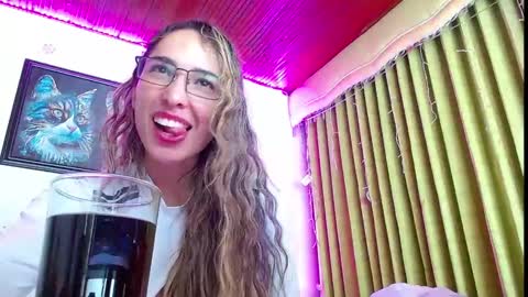 Snapshot of niki_1998 chatting on February 13, 3:39 am Natalia online show from February 13, 3:39 am