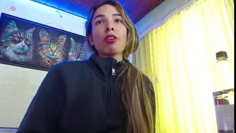 Snapshot of niki_1998 chatting on March 5, 3:51 pm Natalia online show from March 5, 3:51 pm