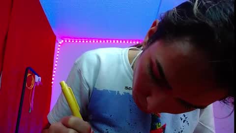 Snapshot of niki_1998 chatting on March 11, 8:42 pm Natalia online show from March 11, 8:42 pm