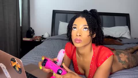 nikitalove104 online show from October 3, 5:54 pm