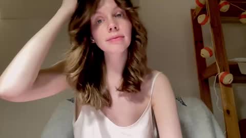 Nikki online show from December 21, 1:32 pm