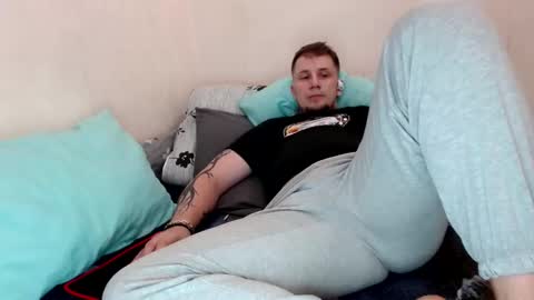 Nick online show from February 8, 4:36 pm