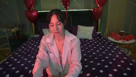 Nikki online show from February 19, 8:52 pm