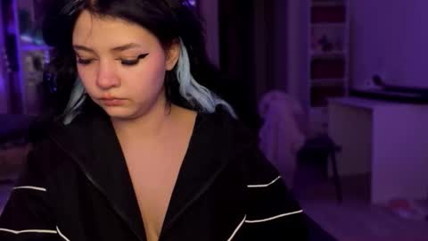 nikoli_naw online show from November 13, 5:01 pm