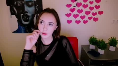 nikonara_ online show from December 15, 6:26 pm