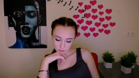 nikonara_ online show from January 13, 6:49 pm