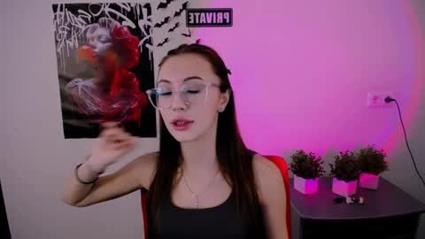 nikonara_ online show from March 11, 10:29 am