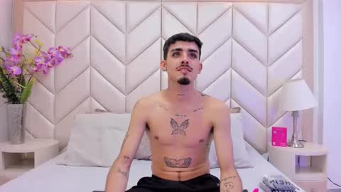 Niko Stone online show from September 21, 7:43 am