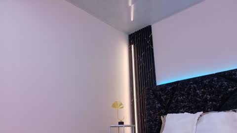  NIKY SMIT  online show from January 20, 5:37 pm