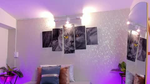 Nils online show from October 25, 4:09 am