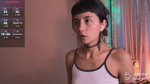 Snapshot of nina_just chatting on December 3, 9:56 pm Nina. online show from December 3, 9:56 pm